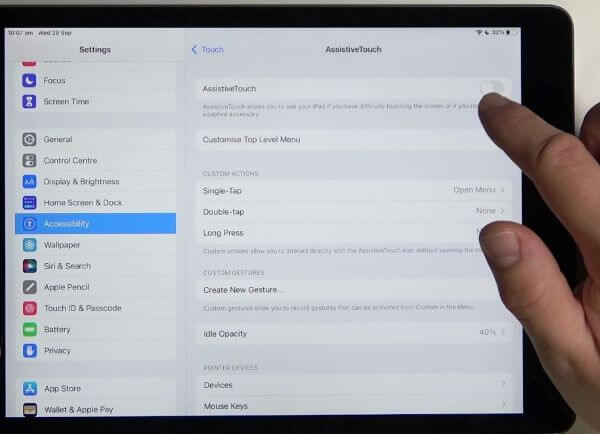 turn on iPad AssistiveTouch
