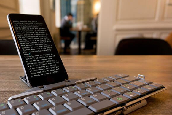 external keyboard iphone