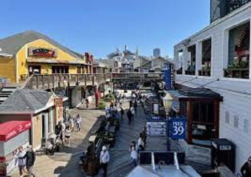 Play Pokemon Go in SF Pier 39